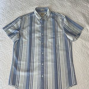 J. CREW Men’s Short-Sleeve Oxford Shirt in Stripe